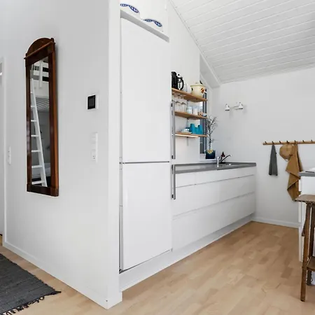 بيت للعطل 2 Bedroom Cozy In