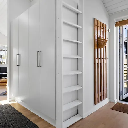 別荘 2 Bedroom Cozy In オテルプ